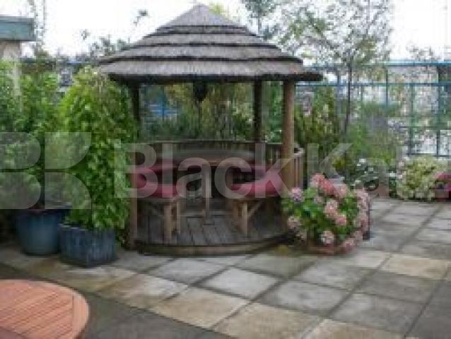 			Wow!!! Location and beauty!!!, 2 Bedroom, 1 bath, 1 reception Flat			 Argyle street, Kings cross